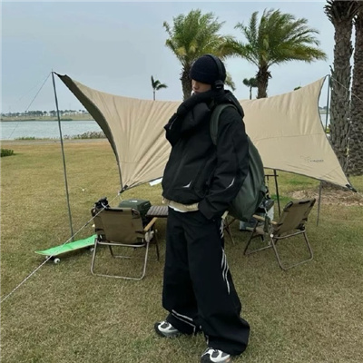 带雷乐的微信名字男生网名
