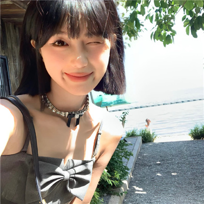 最高冷的网名女生版英文