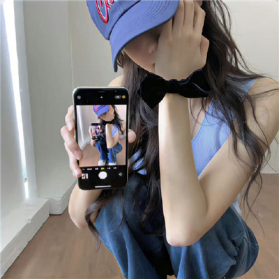 可爱名字女生网名英文三个字